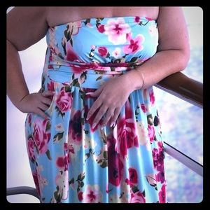 Tropical 🌴 Strapless Maxi w/ Pockets